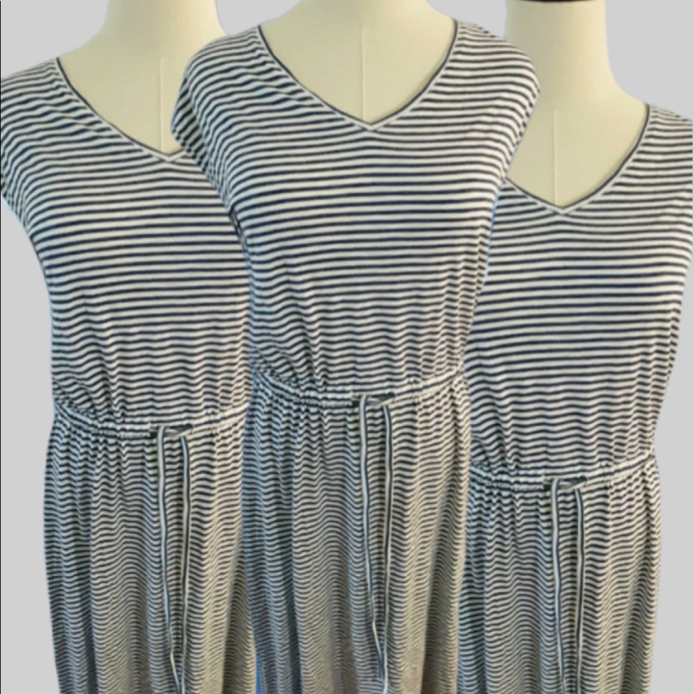 Two by Vince Camuto Bleached Blues Hi Low Dress